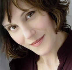 joanna-adler-joins-devious-maids-page