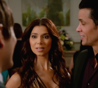 devious-maids-roselyn-sanchez-talks-death-page