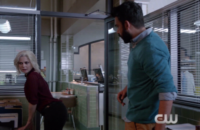 izombie-211-fifty-shades-of-grey-matter-sneak-peek