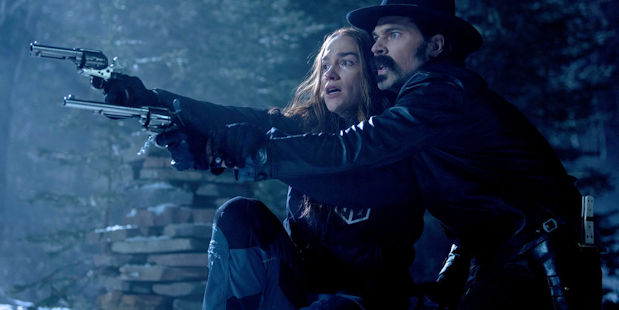 “Wynonna Earp” Recap: Things Get Scary