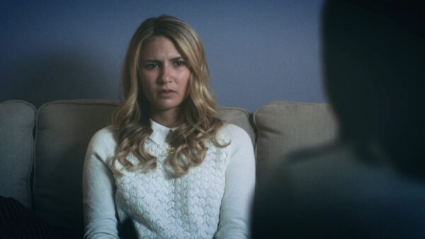 Sweet/Vicious Exclusive: Eliza Bennett on “Heartbreaker”s “Uncomfortable” Scenes, Season 2 Hopes & More!