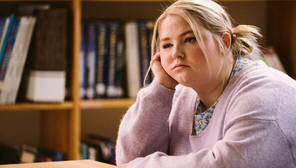 syfy-astrid-lilly-save-the-world-hair-doppelkopfel-guts-episode-titles-synopsis