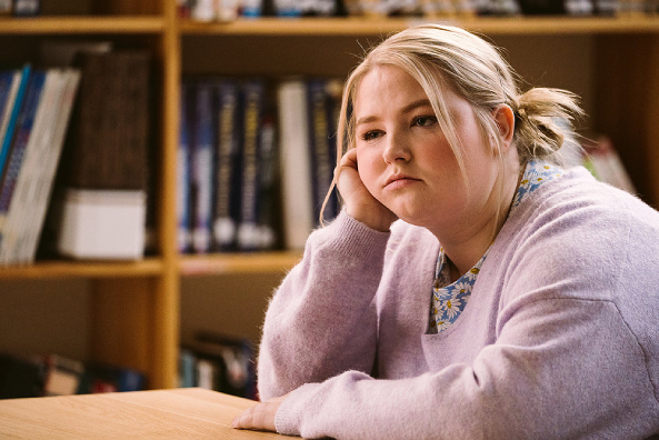 syfy-astrid-lilly-save-the-world-hair-doppelkopfel-guts-episode-titles-synopsis