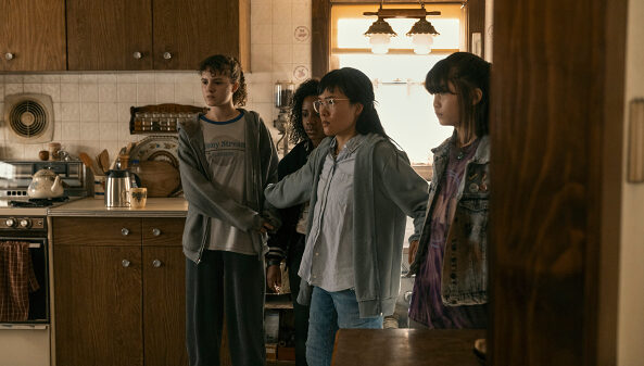 paper-girls-103-blue-tongues-dont-lie-recap