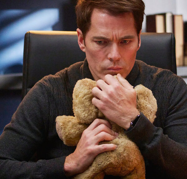 syfy-surrealestate-306-battleground-307-slice-afterlife-308-perchance-dream-309-grave-matters-synopsis