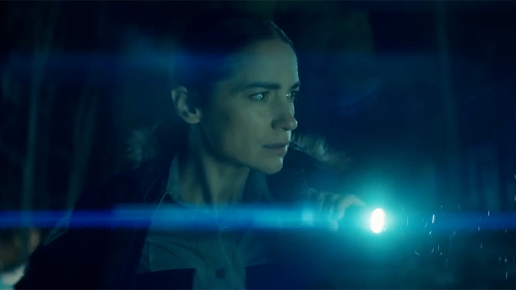 syfy-revival-series-review-melanie-scrofano