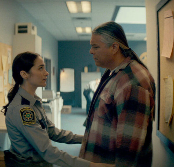 syfy-revival-108-a-rose-and-a-thorn-recap