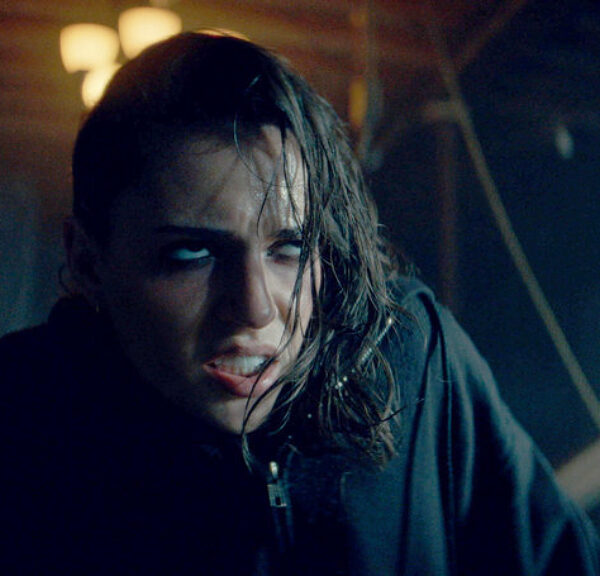 syfy-revival-110-season-one-finale-rend-the-veil-recap